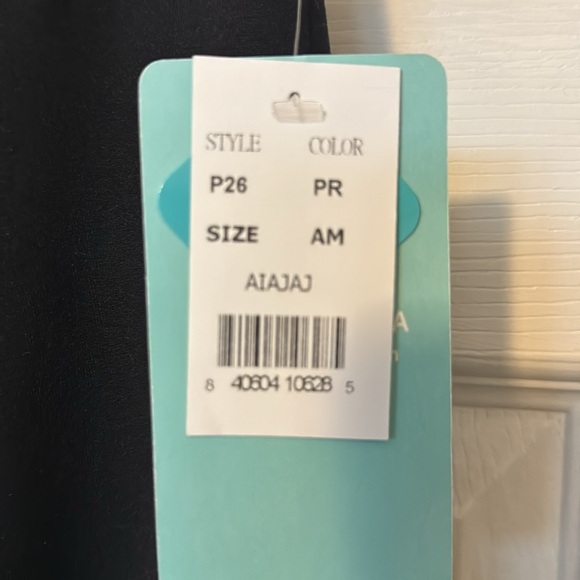 Brand new ice skating pants. There are brand new still with tag. - Picture 2 of 4